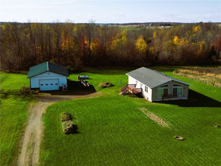 Property Photo:  N2903 County Road I  WI 54731 