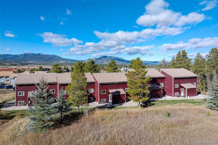 Property Photo:  62 Gcr 838 21-2  CO 80442 