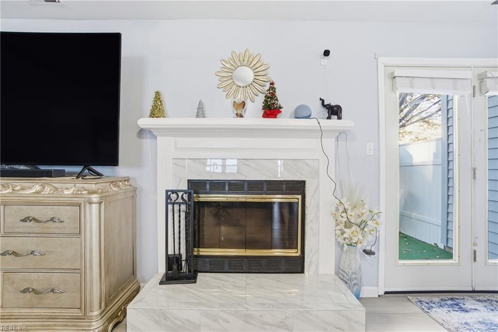 Property Photo:  3946 Lantana Pl  VA 23456 