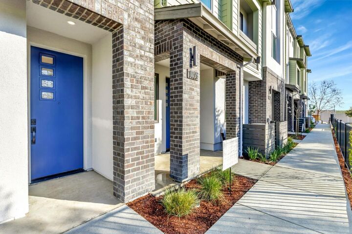 1101 Juana Court  Palo Alto CA 94303 photo