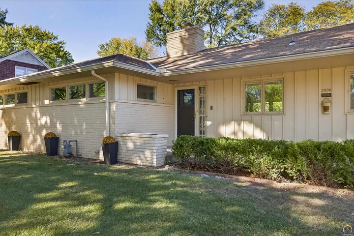 Property Photo:  3900 SW Holly Ln  KS 66604