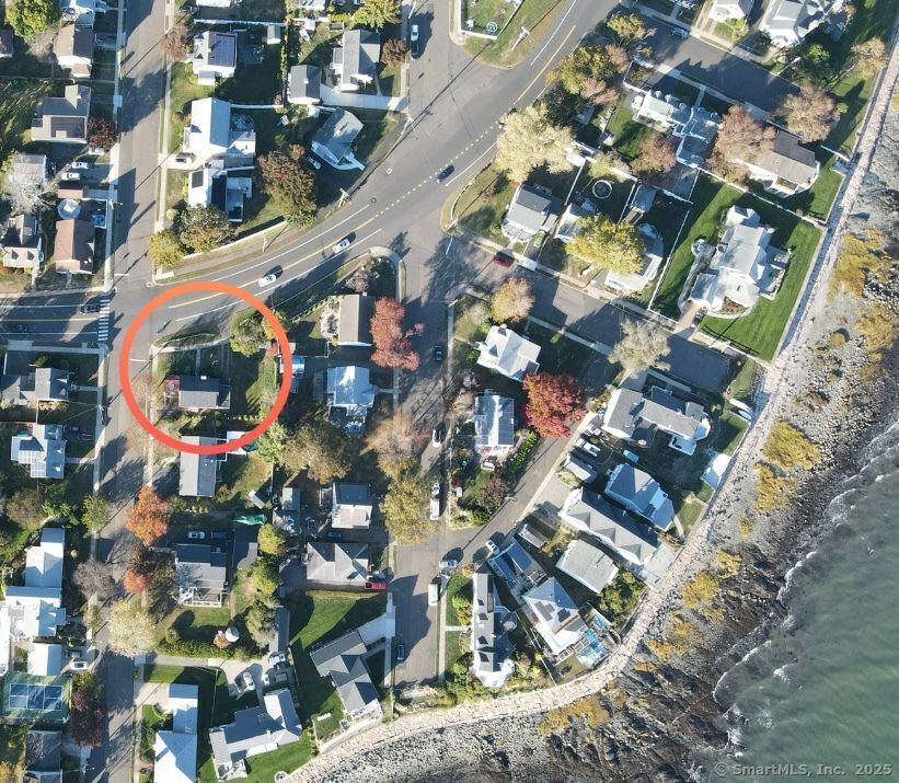 Property Photo:  281 Ocean Avenue  CT 06516