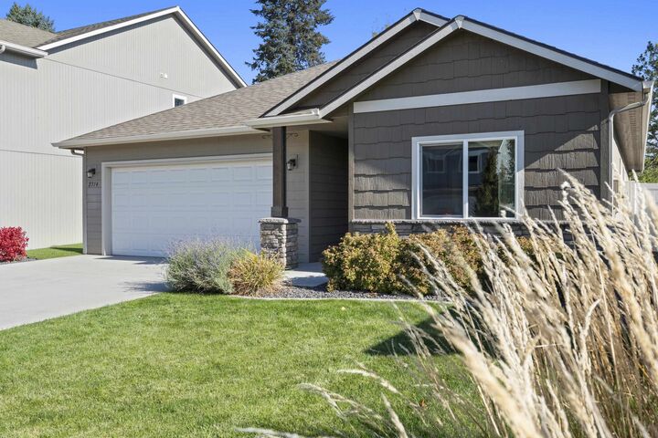 Property Photo:  2314 N Corbin Ct  WA 99016