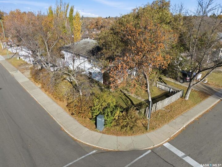 Property Photo: 138-140 Clancy Drive SK S7M 4L2