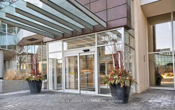 Property Photo:  2908 Hwy 7 N/A 1207  ON L4K 0K5 