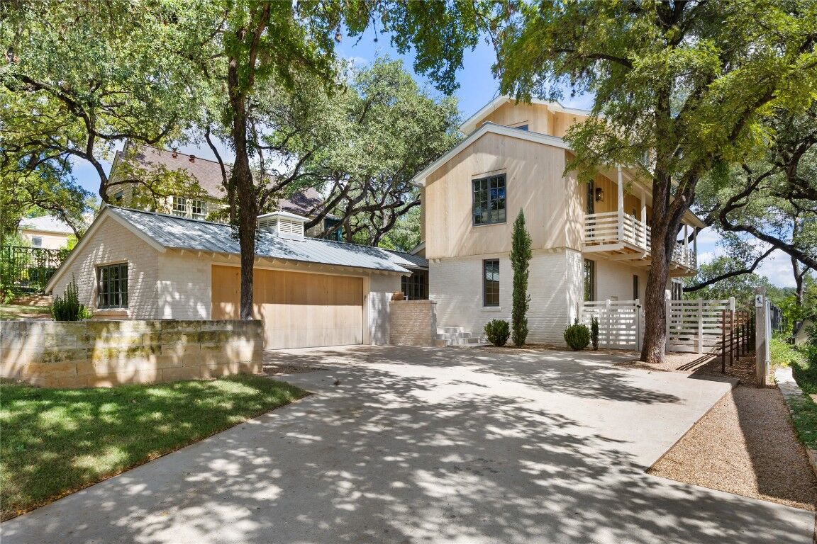Property Photo:  1012 Gaston Avenue  TX 78703 