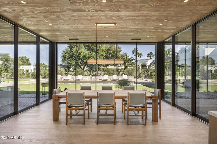 Property Photo: 8631 N Avenida Del Sol -- AZ 85253