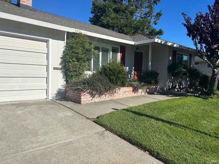 6553 Meadowridge Drive  Santa Rosa CA 95409 photo