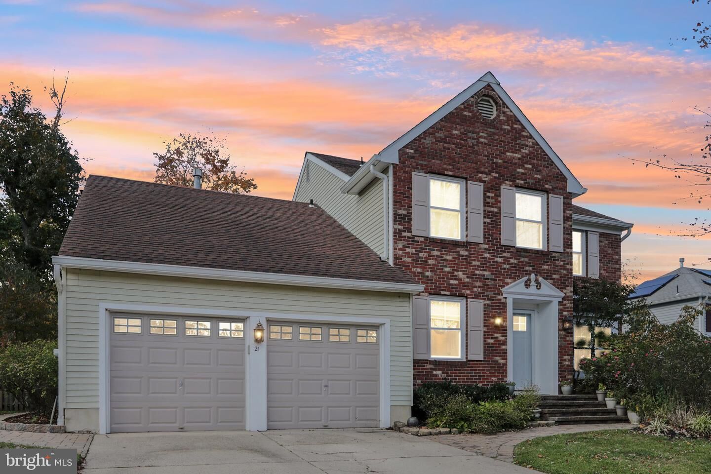 Property Photo:  21 Whitechapel Drive  NJ 08054