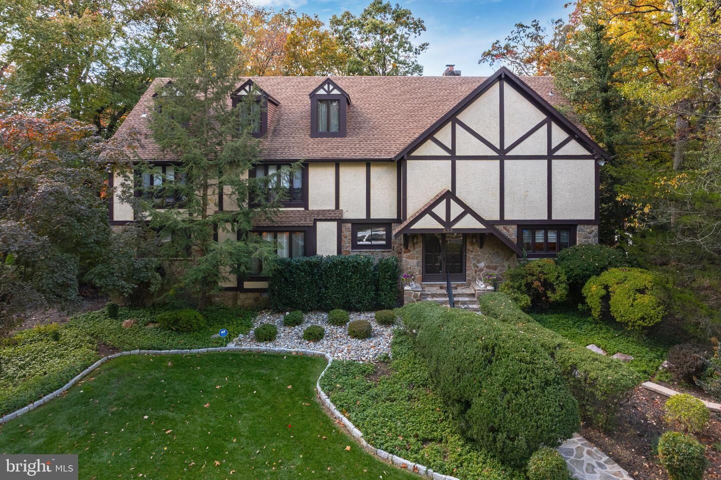 Property Photo:  533 Heartwood Road  NJ 08003