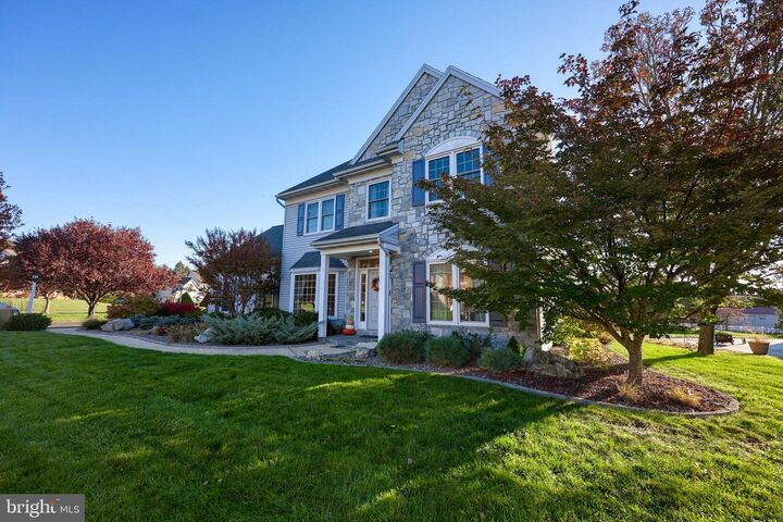 Property Photo:  2938 Hearthside Lane  PA 17601 