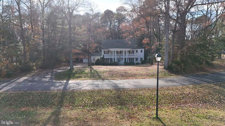 Property Photo: 9 Woodland Drive DE 19973