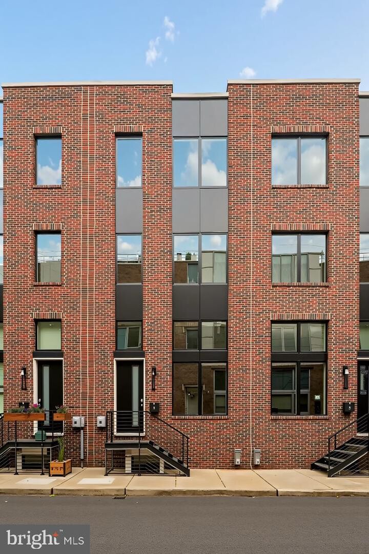 Property Photo:  1344 S Woodstock Street  PA 19146