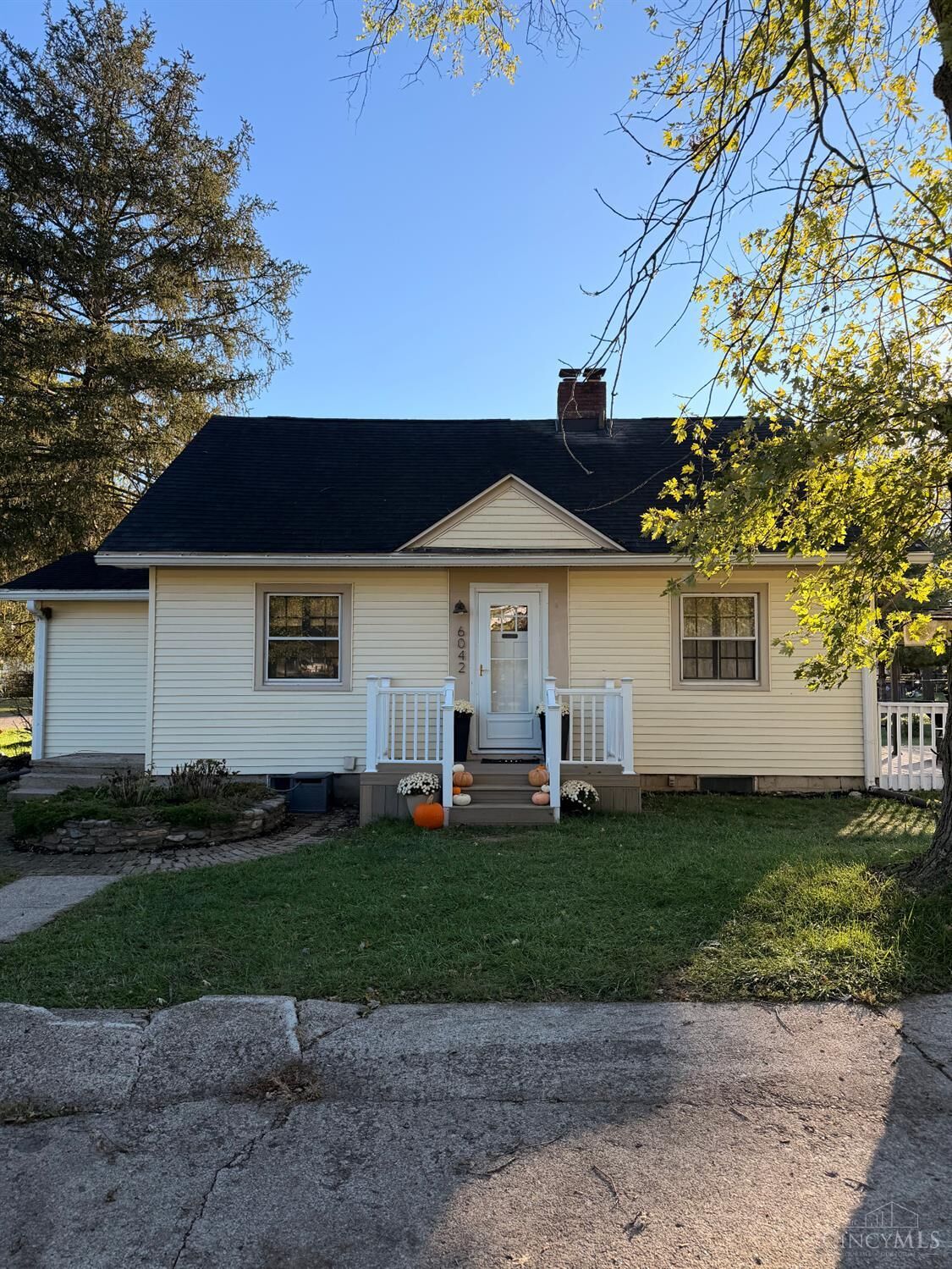 Property Photo:  6042 10th Avenue  OH 45342