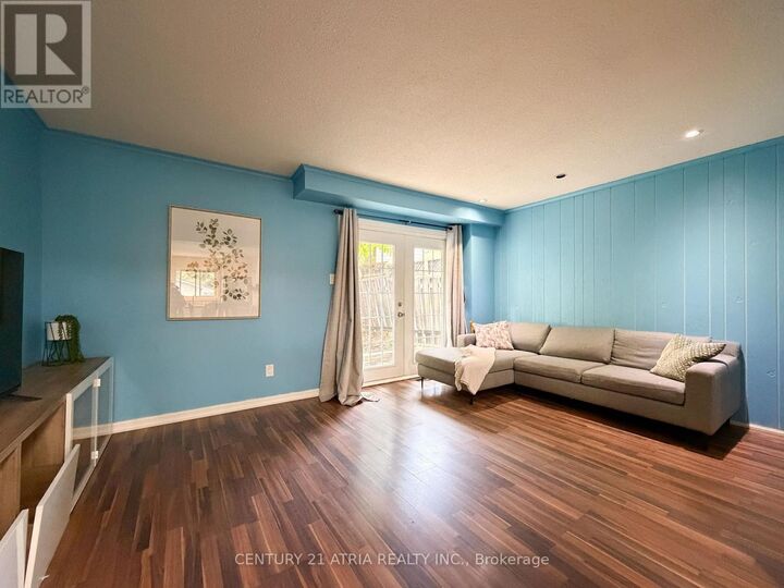 Property Photo:  31 Hercules Court  ON L6S 1X6 