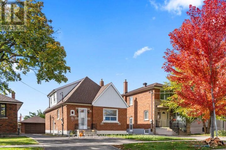 Property Photo:  16 Connie Street  ON M6L 2J1 