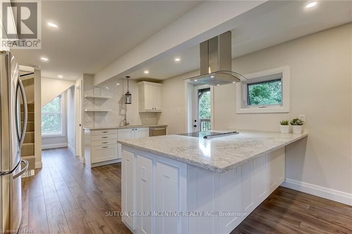 Property Photo: 234 Laclie Street 1 ON L3V 4N6