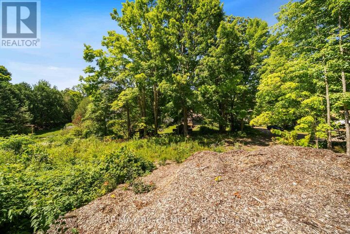 Property Photo:  255 Pearl Drive  ON P1P 1R2 