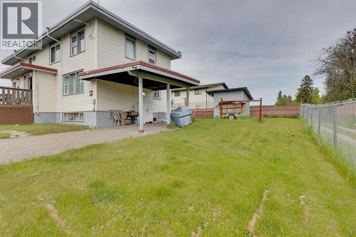 Photo de la propriété: 1432 Strathcona Avenue BC V2L 4E2