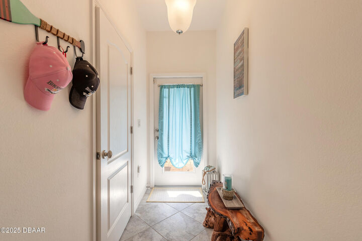 Property Photo: 108 Wentworth Grande Drive FL 32124