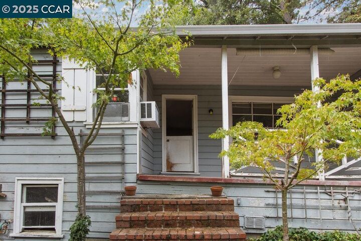 Property Photo:  36 Vallecito Lane  CA 94563