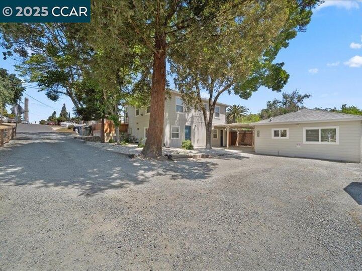 Property Photo:  2910 Almond St  CA 94553 