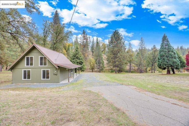 20807 McKinley Way  Groveland CA 95321 photo