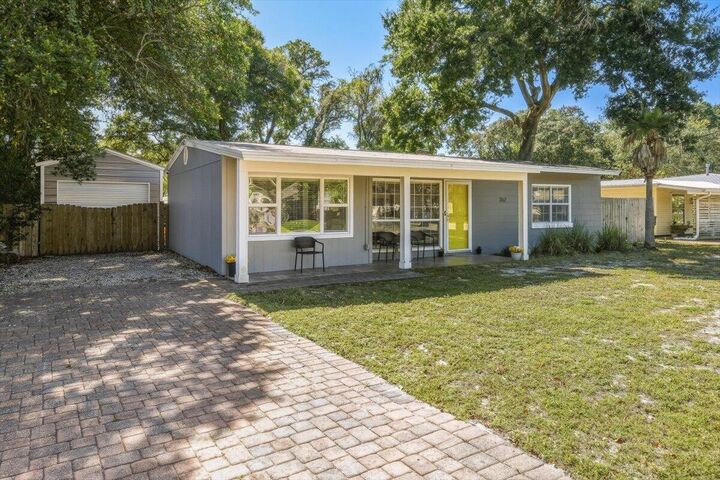 Property Photo: 362 NE Kepner Drive FL 32548