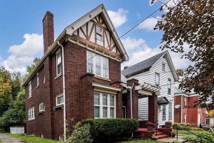 Property Photo:  512 W 9th Street  PA 16502
