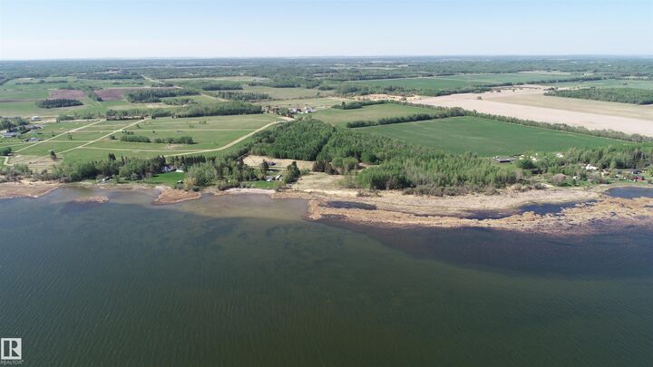 515 54411 Rge Rd 40  Rural Lac Ste. Anne County AB T0E 0A0 photo