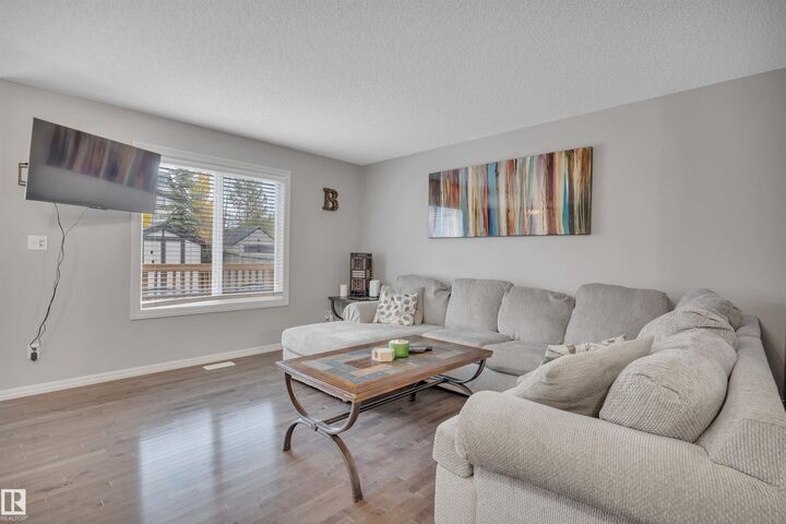 Property Photo: 6213 60 Street AB T4X 0J3