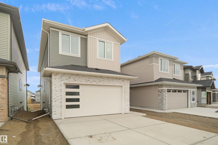 Property Photo:  13 Axelwood Crescent  AB T7X 4G4 