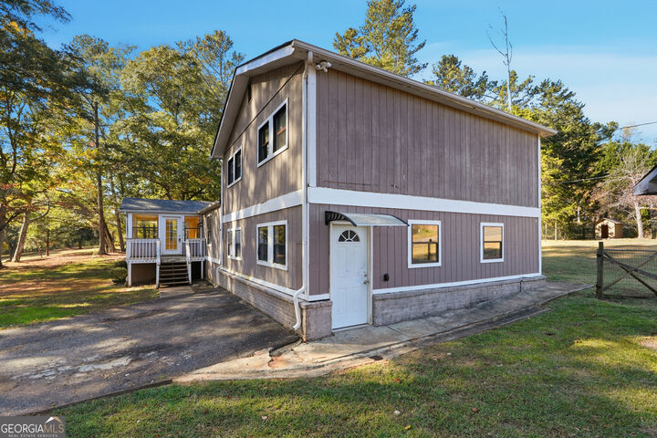 Property Photo:  4170 Hurt Bridge Court  GA 30028 