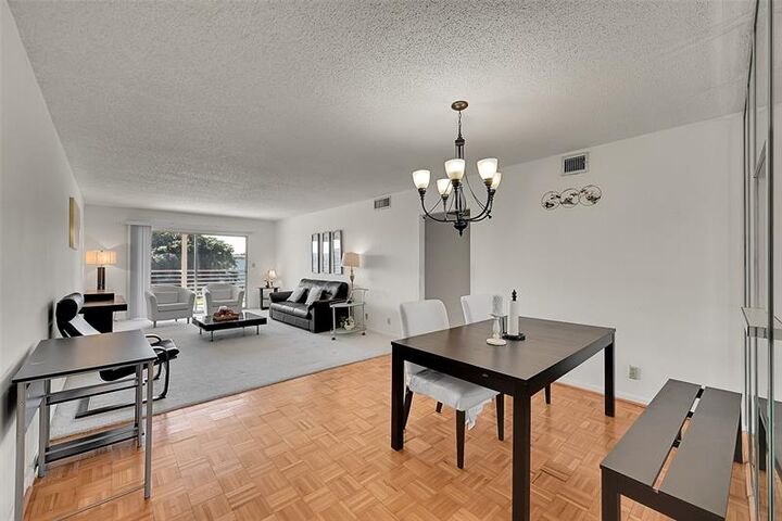 Property Photo: 3203 Portofino Pt M4 FL 33066