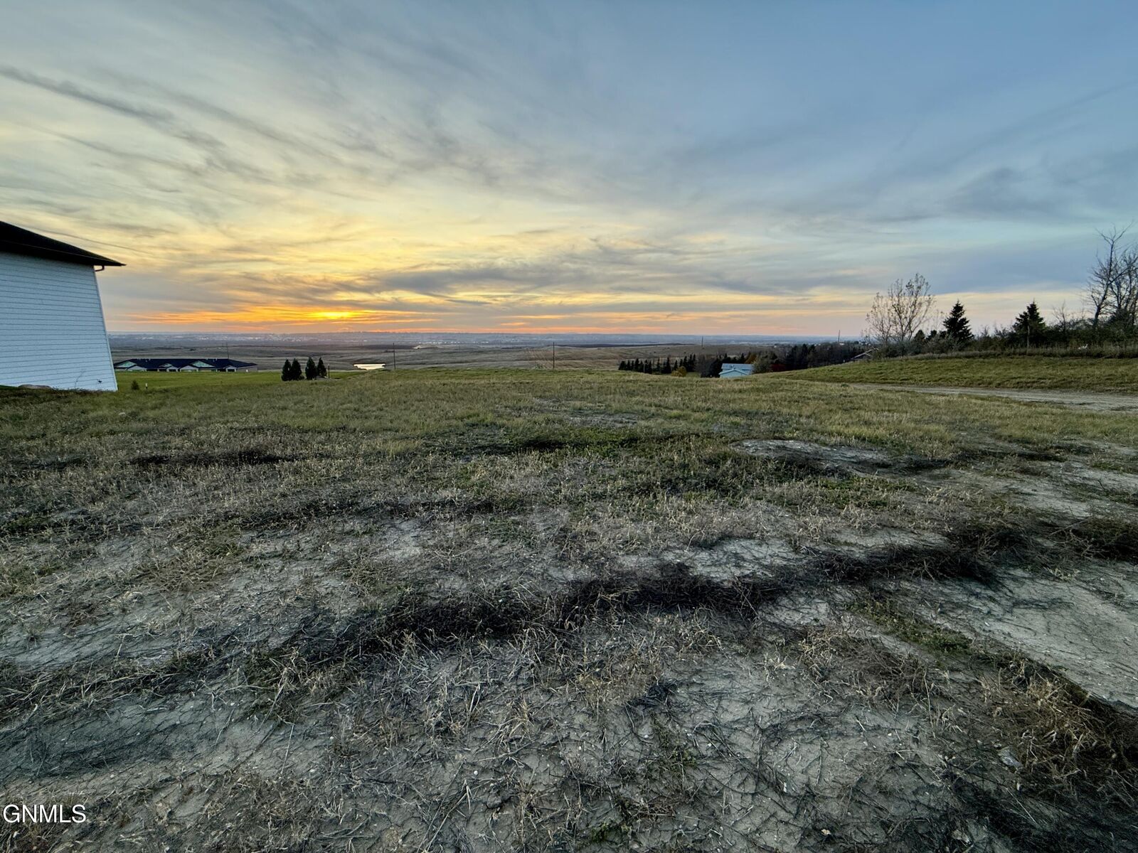 Property Photo:  6224 Crested Butte Road  ND 58503