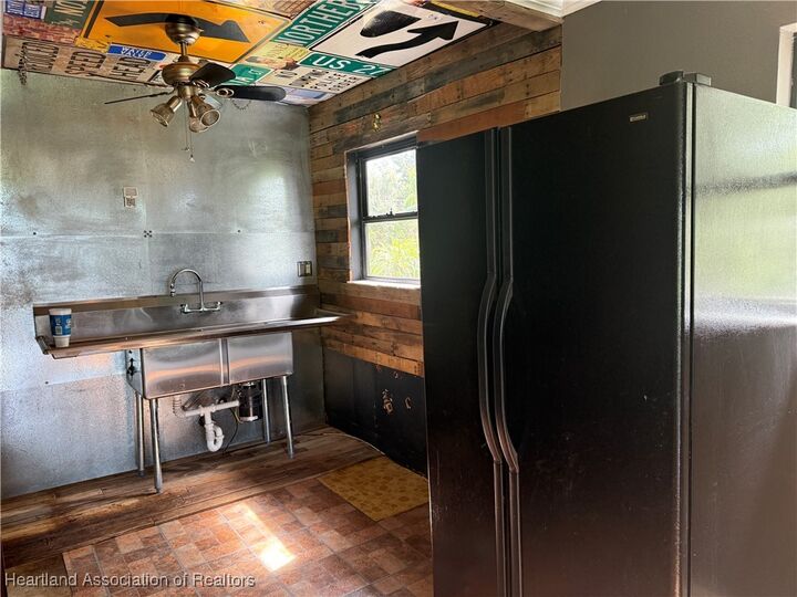 Property Photo: 24 Cloverleaf Bypass FL 33852