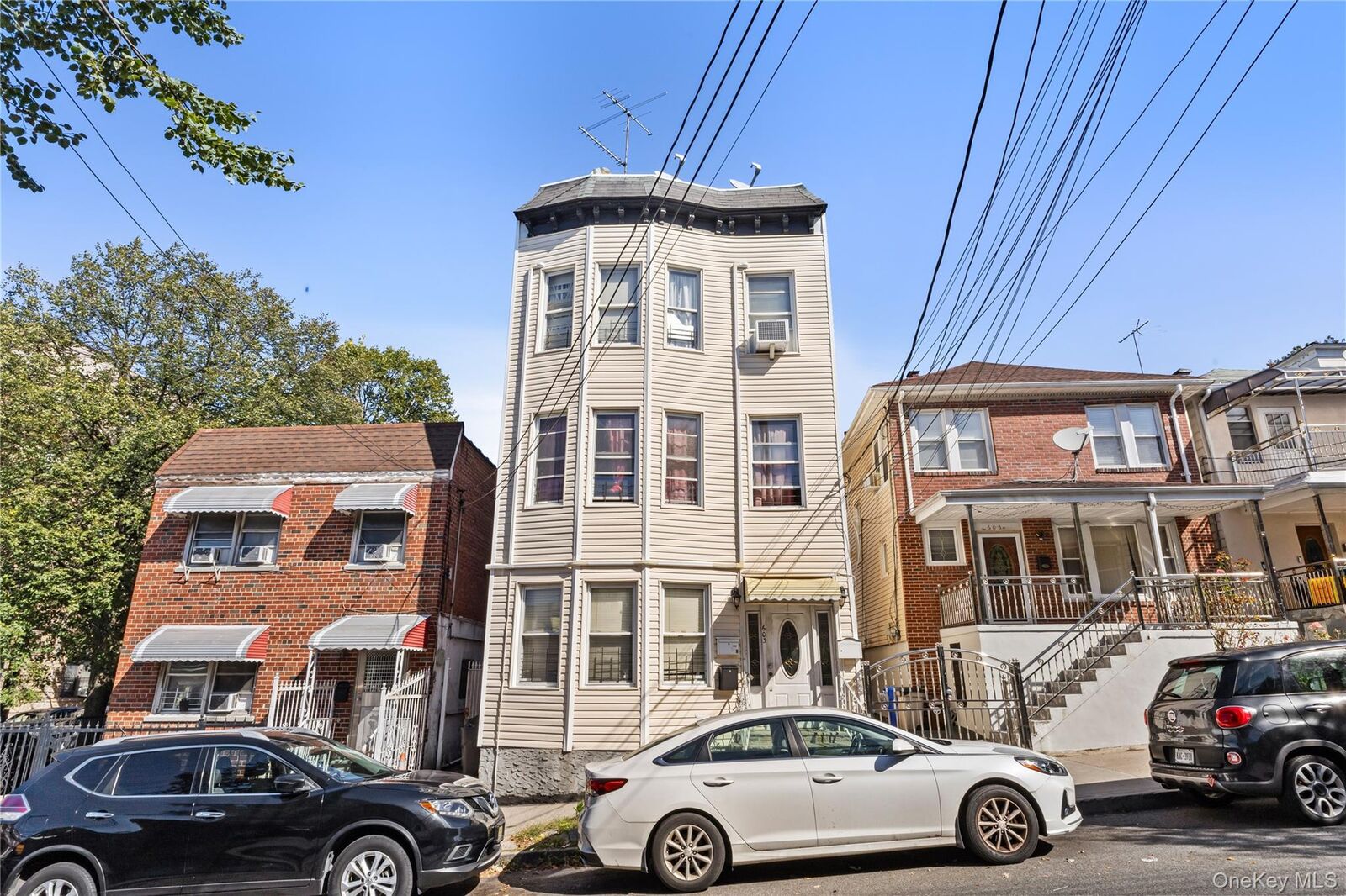 Property Photo:  603 E 236th Street  NY 10466