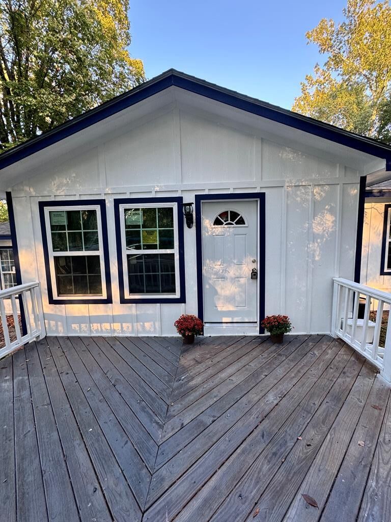 Property Photo: 609 Calvin TX 75904