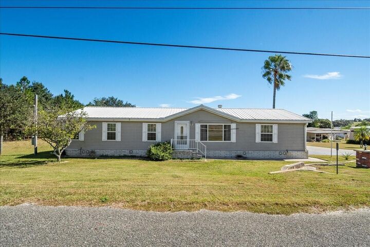 Property Photo:  101 Edgewood Boulevard  FL 33898
