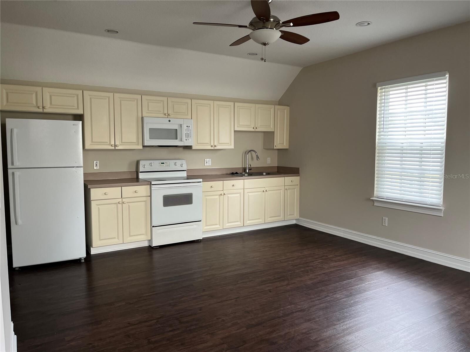 Property Photo:  218 Celebration Blvd B  FL 34747