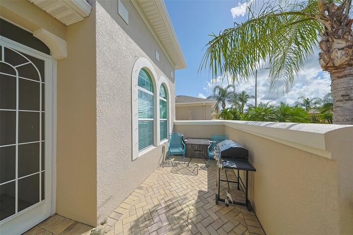 Property Photo:  2264 Sifield Greens Way  FL 33573