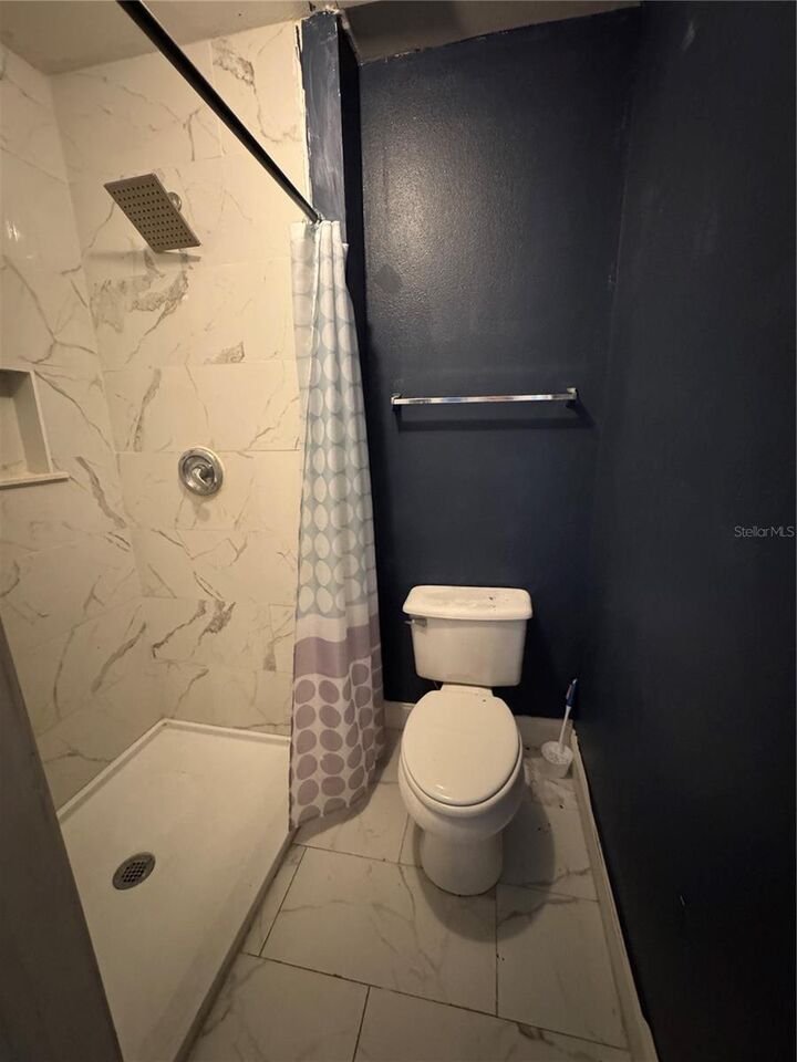 Property Photo:  1001 Ronlin Street  FL 33844