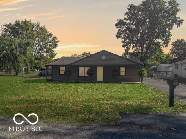 1309 S Hawthorne Lane  Indianapolis IN 46203 photo