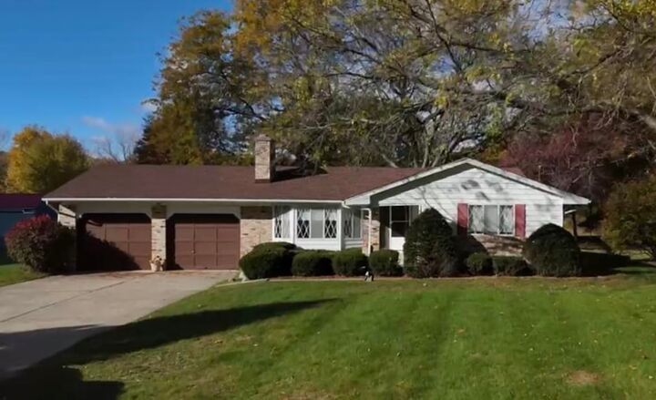 Property Photo:  10520 Rathbun Way  MI 48415