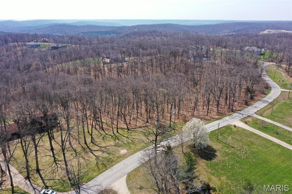 Property Photo:  