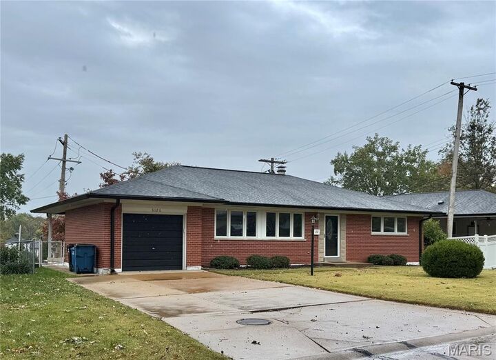 Property Photo:  6126 Savio Drive  MO 63123