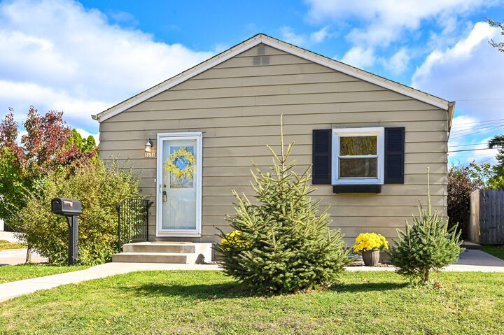 Property Photo:  3636 N 97th St  WI 53222