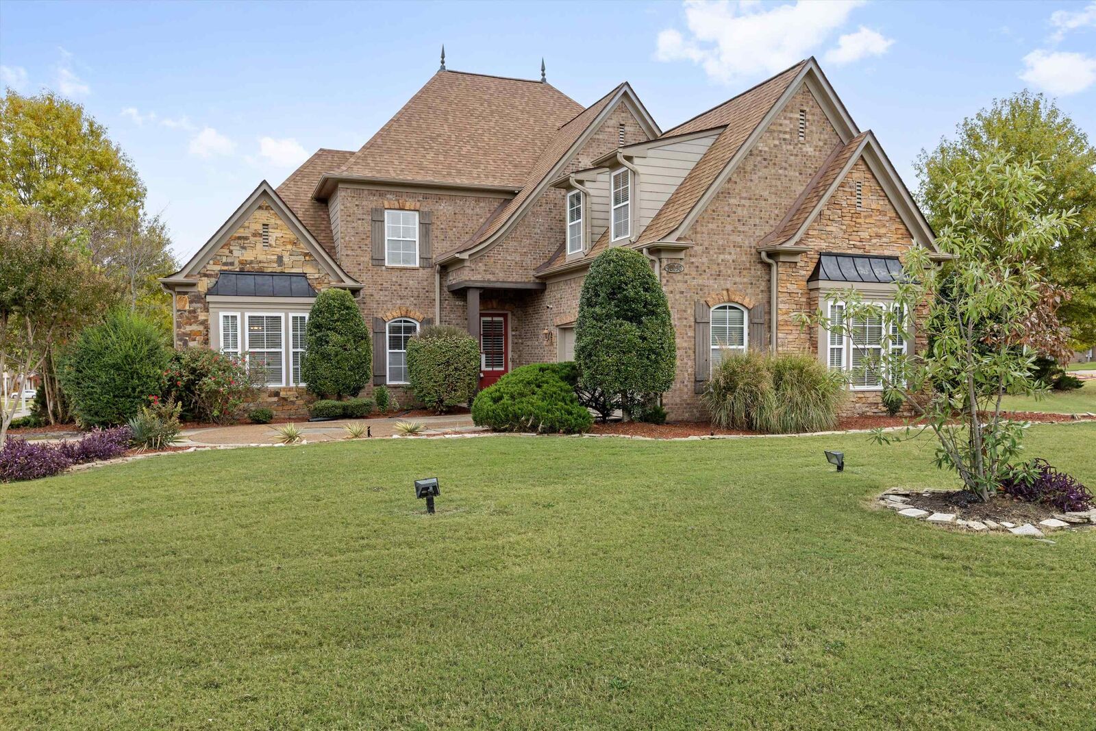 Property Photo:  12090 Brooks Village Dr  TN 38002