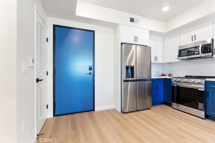 Property Photo:  4064 E Live Oak Avenue 502  CA 91006