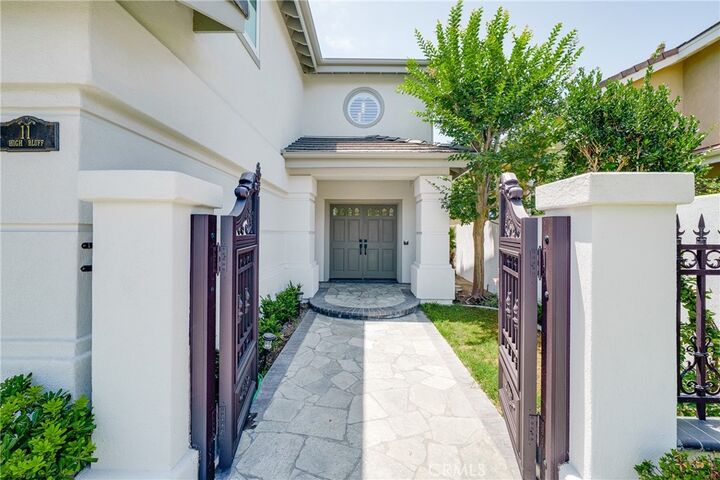Property Photo:  11 High Bluff  CA 92677